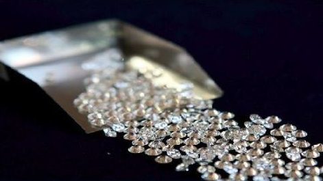 חברת משה נמדר תובעת 3 מיליון דולר מלוידס בעקבות אובדן יהלומים