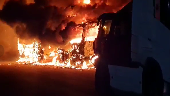 שרפה במוסך משאיות וולוו של קבוצת הרכב מאיר; המבטחת – הראל