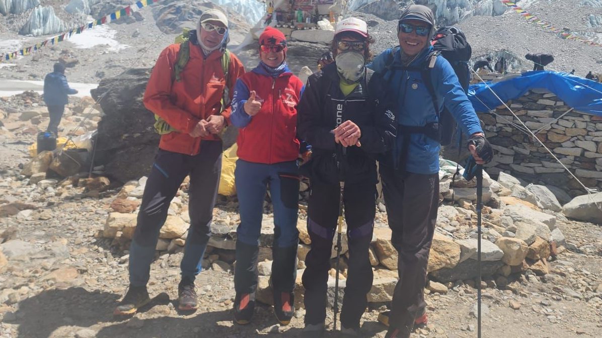 פספורטכארד חילצה בנפאל את המטפסת המקצועית דניאל וולפסון מהר בגובה שמונת אלפים מטר