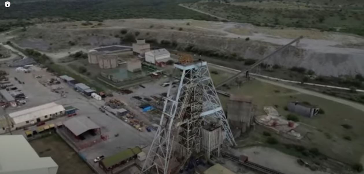 אסון במכרה פלטינה בדרום אפריקה גרם למות 11 כורים ופציעה של 75